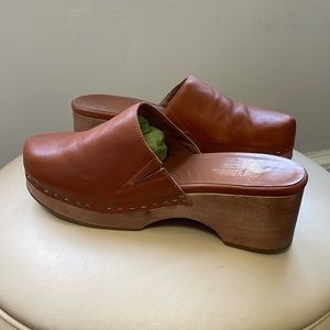 Charlotte stone Martino clogs
